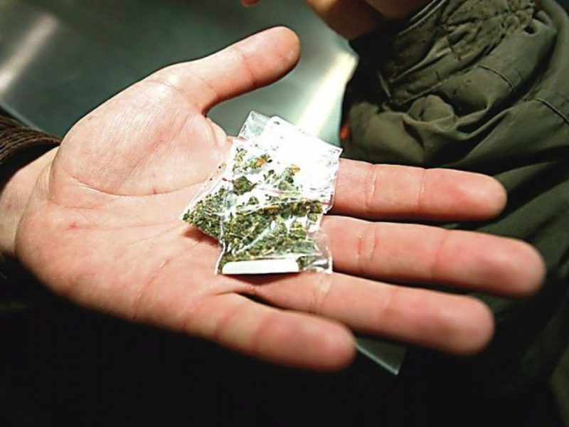 Raseiniuose – du atvejai su įtariamu neteisėtu narkotinių medžiagų disponavimu
