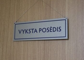 Teismas pradėjo nagrinėti Raseinių savivaldybės darbuotojo baudžiamąją bylą