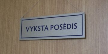 Teismas pradėjo nagrinėti Raseinių savivaldybės darbuotojo baudžiamąją bylą